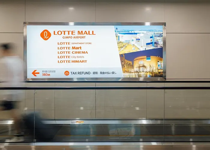 Lotte Gimpo Airport 4*
