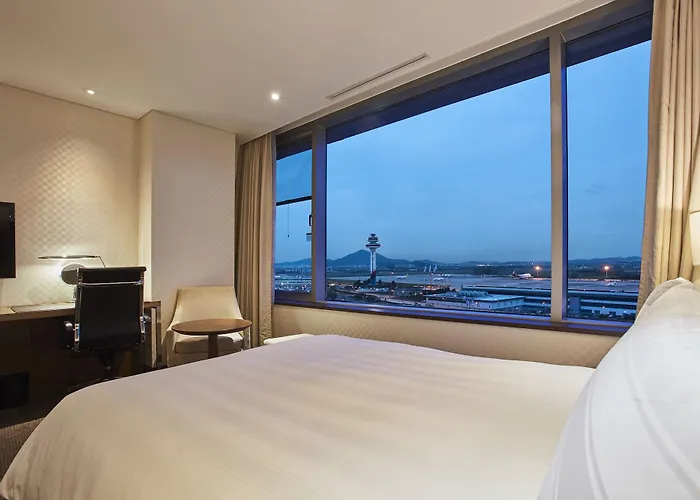 Hotel Lotte Gimpo Airport 4*
