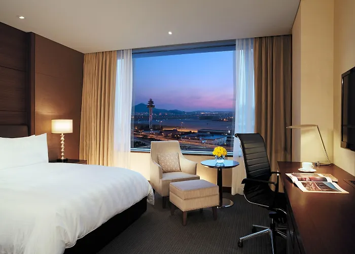 Lotte Gimpo Airport Hotel 4*