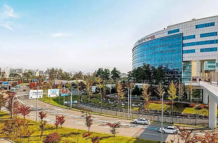 Lotte Gimpo Airport Hotel 4*